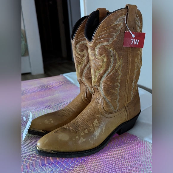 Masterson Boot Company Shoes - Women's Size 7W Cowboy Boots